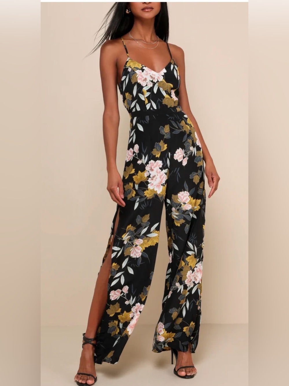 Floral Wide-Leg Jumpsuit in Black Lulus NWT Size Medium